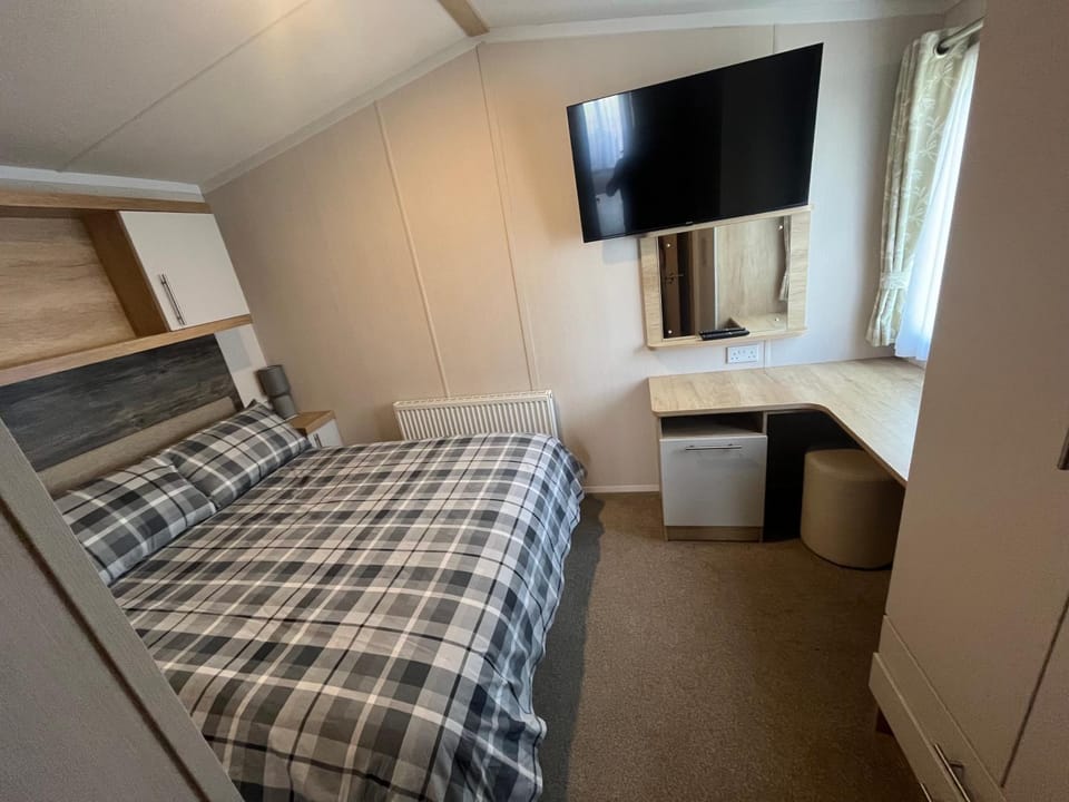 Luxury 3 bed swift home Campground/ 
RV Resort in Hastings