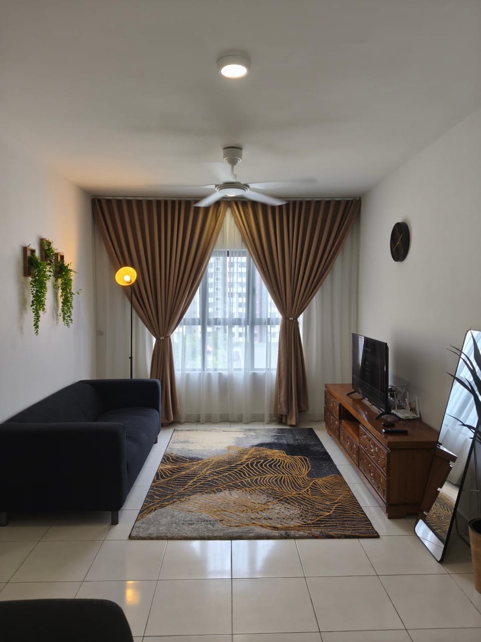 Pool View 2BR Family Deluxe Room Apartment in Selangor, Malaysia