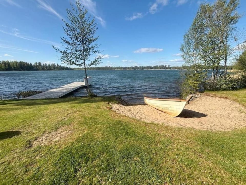 Natural landscape, Fishing, Beach, Lake view, Open Air Bath