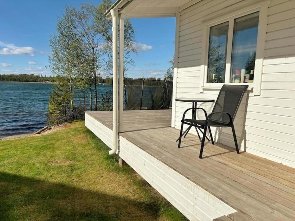 Patio, View (from property/room), Balcony/Terrace, Lake view