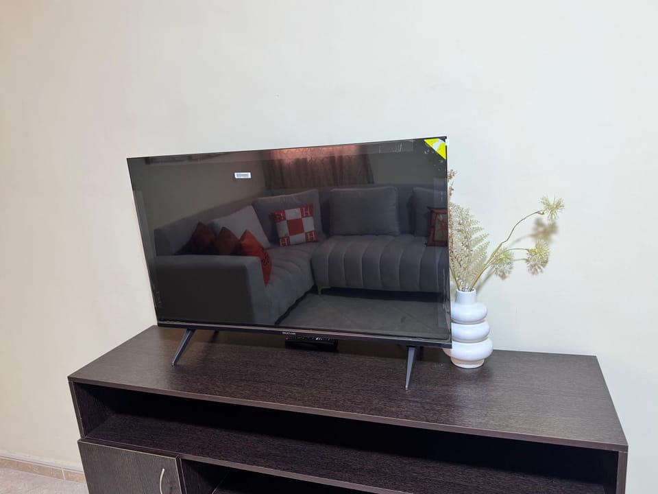 Bathroom, TV and multimedia