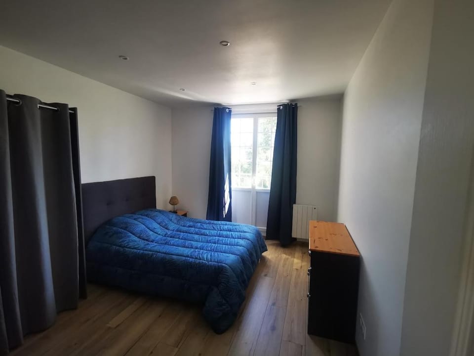 Appartement au bord de la Vienne Apartment in Nouvelle-Aquitaine