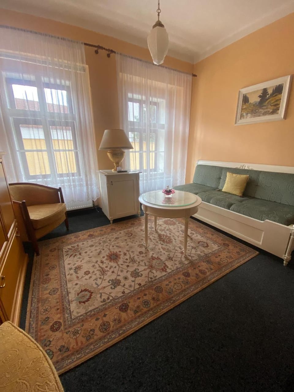 Seating area