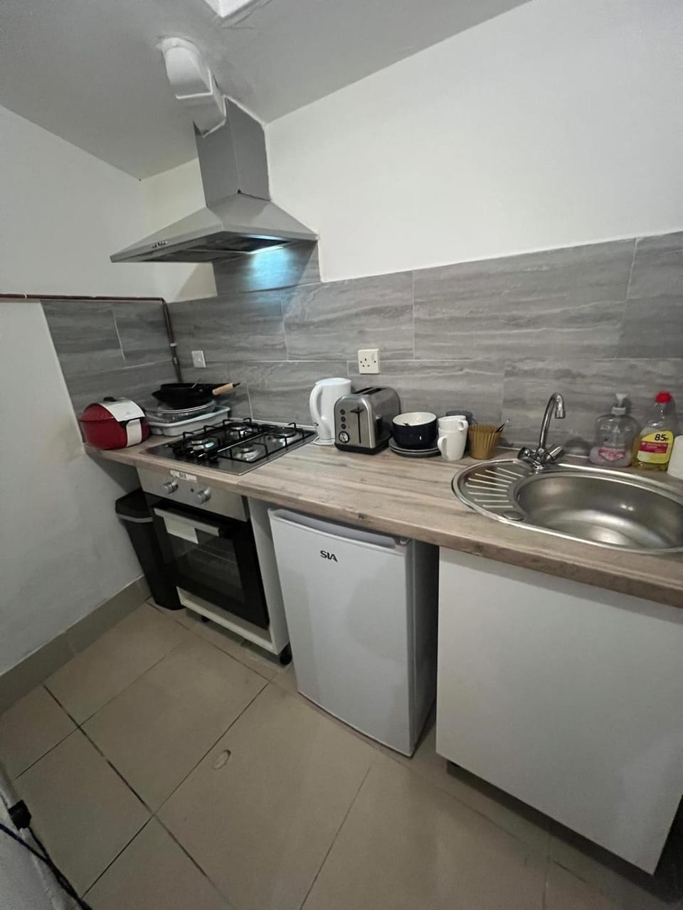 Kitchen or kitchenette