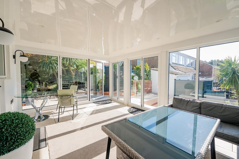 Patio, Day, Garden, View (from property/room), Balcony/Terrace, Living room, Seating area