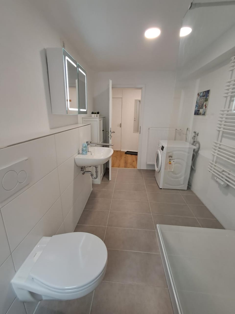 Toilet, Bathroom