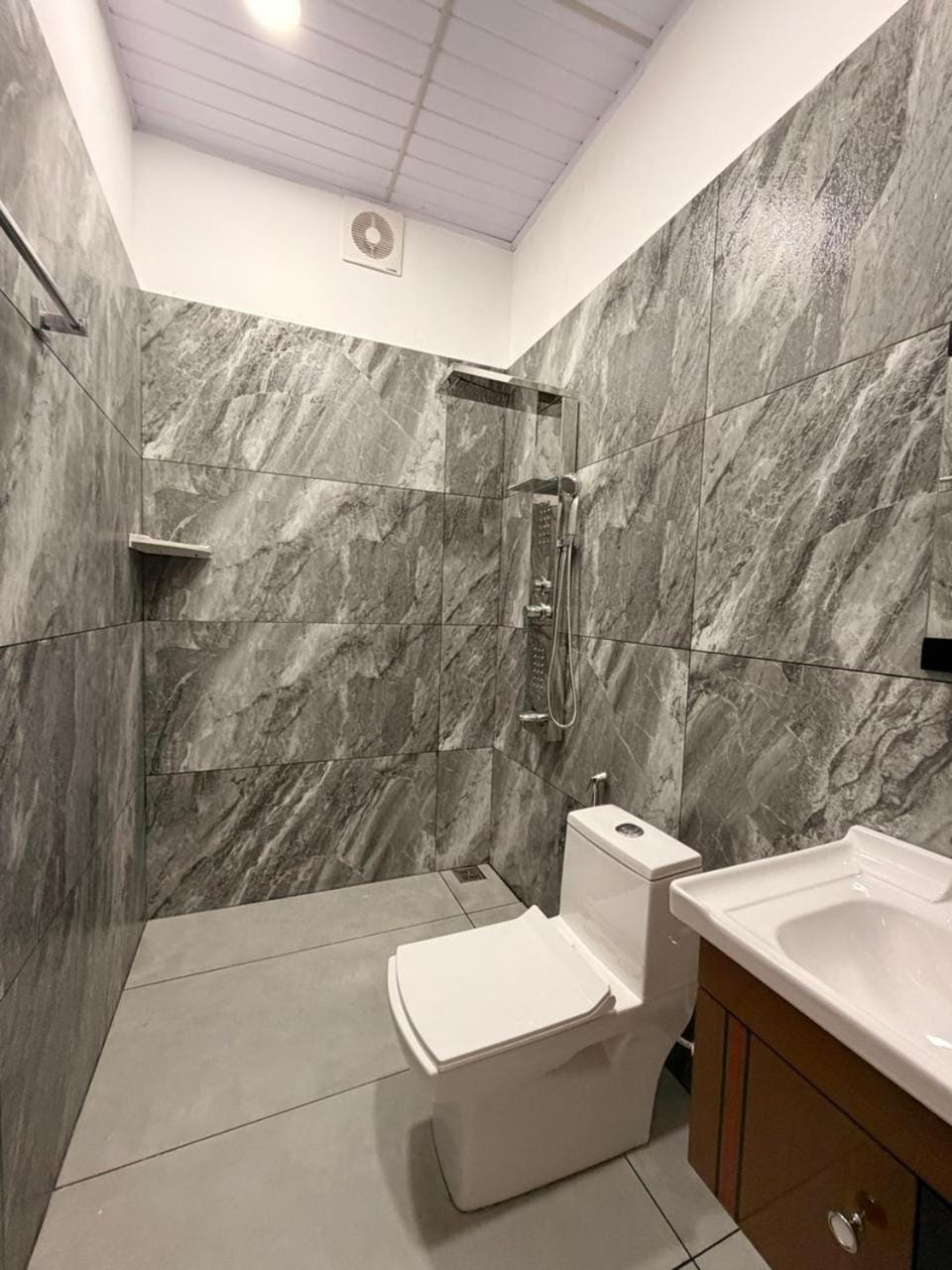 Toilet, Bathroom