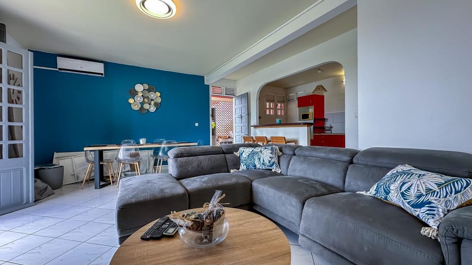 Wave & Chill Apartment in Sainte-Luce