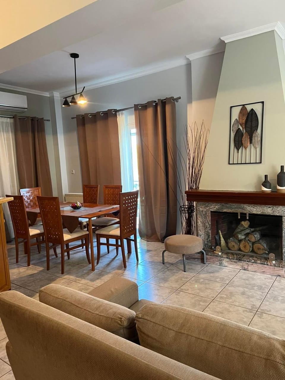 Living room, Seating area, Dining area