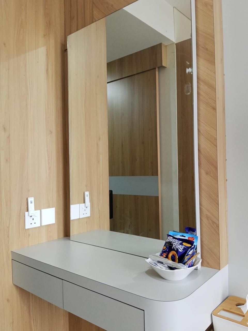 Pollux Studio Suite 3 SeaView & Netflix by Superstay Apartment in Riau Islands, Indonesia