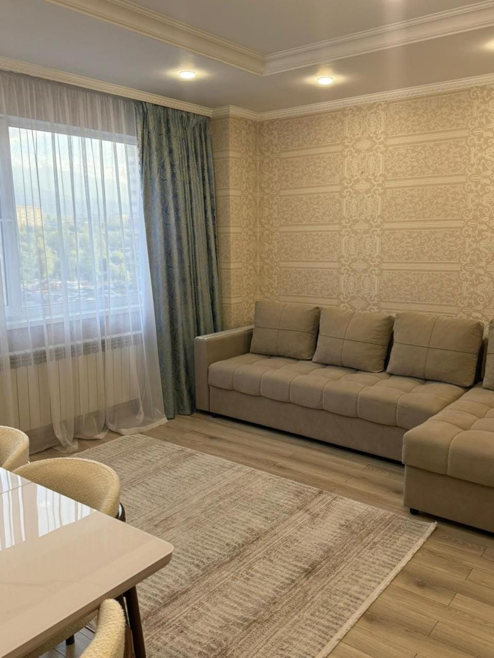 Элитная квартира возле Mega Alma-Ata Apartment in Almaty