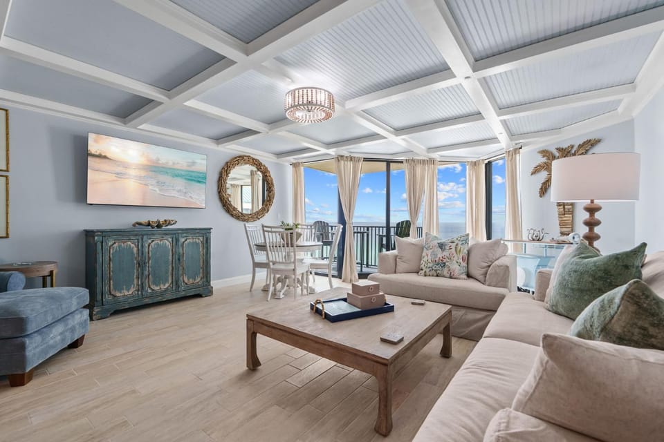 Renovated Penthouse! Free Beach Chairs Included! by Dolce Vita Getaways PCB Apartment in Panama City Beach