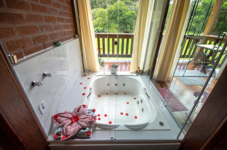 Hot Tub, Garden view