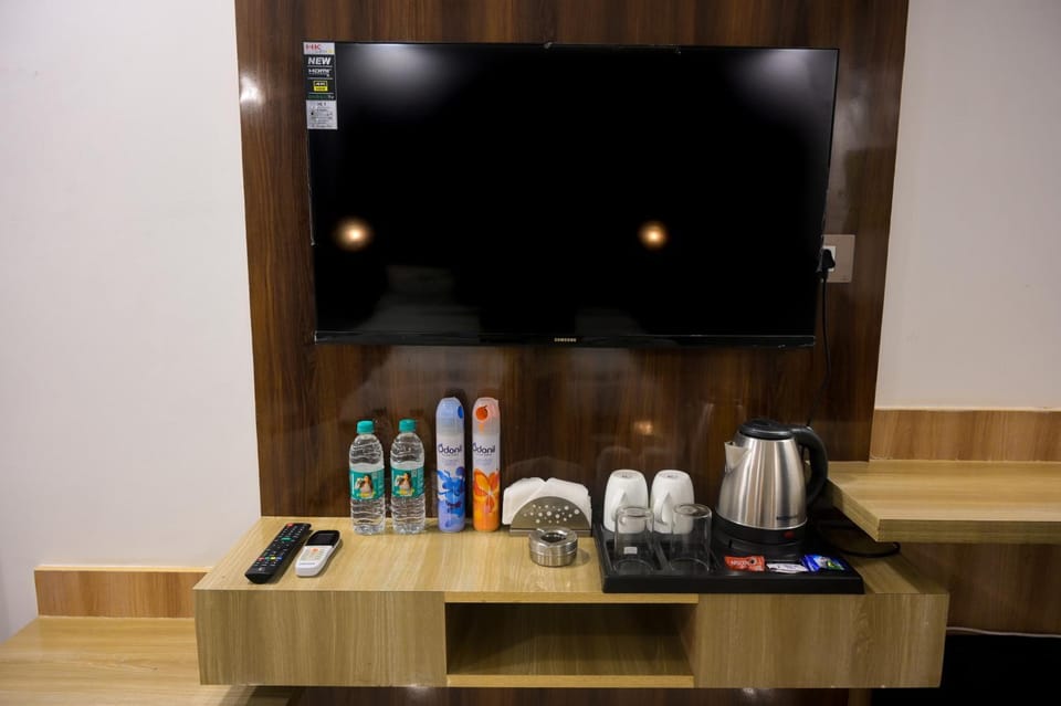 Raj Residency Hotel Hotel in Gurugram