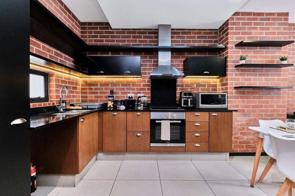 microwave, oven, kitchen