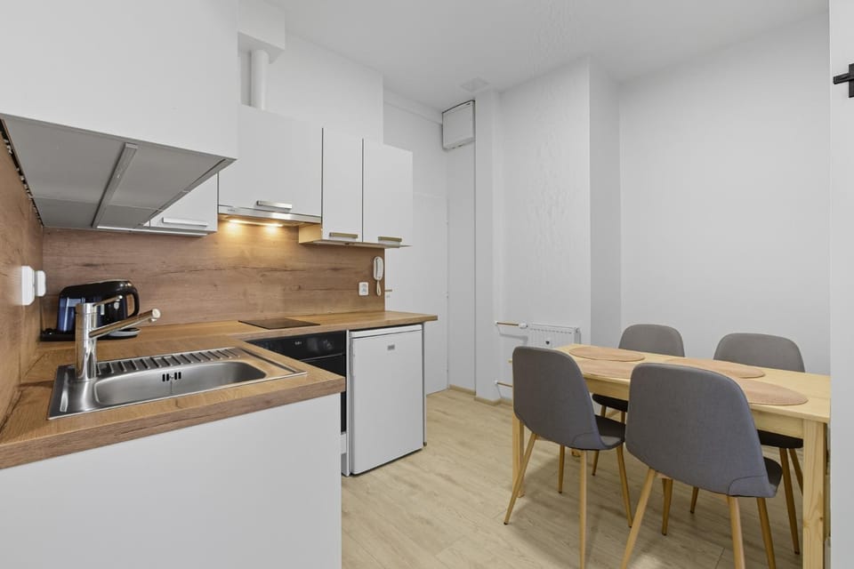 Family apartment with kitchen near the subway Apartment in Prague