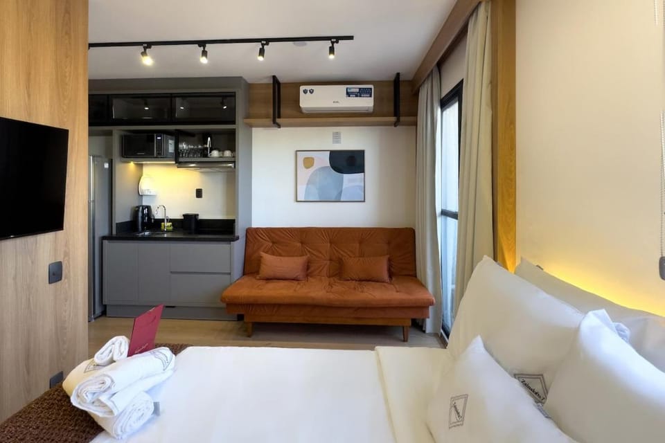 Studio Moema Luxo - Prox Metrô & Aeroporto com Piscina,Academia e Coworking Apartment in Sao Paulo City