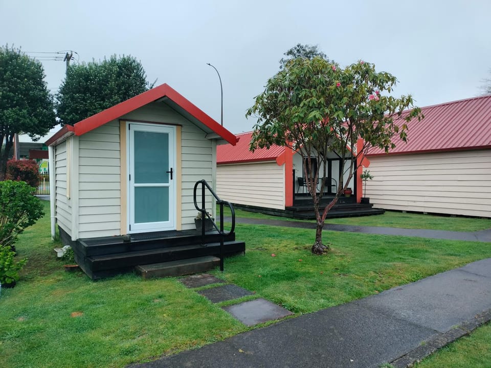 Wharepuni - Tiny Home House in Rotorua