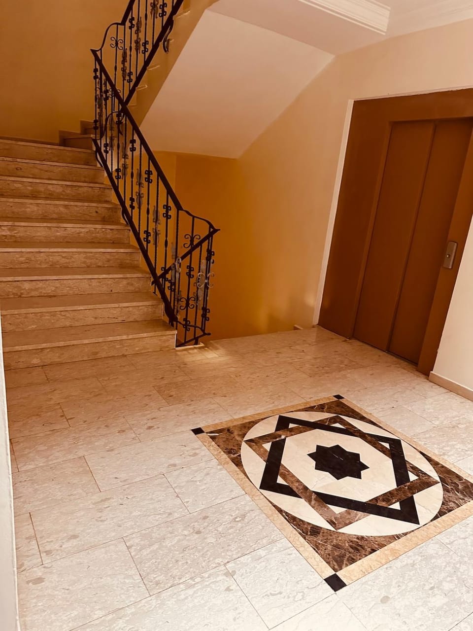 Cozy Apartment with pool near US ambassy and corniche des almadies Apartment in Dakar