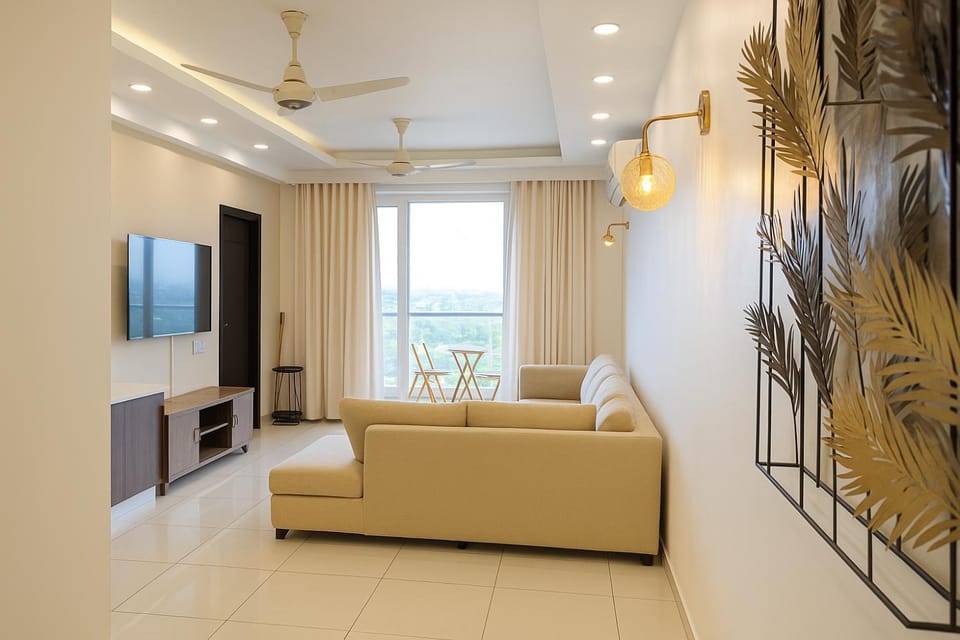 TV and multimedia, Living room, Lounge or bar, Family, Family, air conditioner, air conditioner