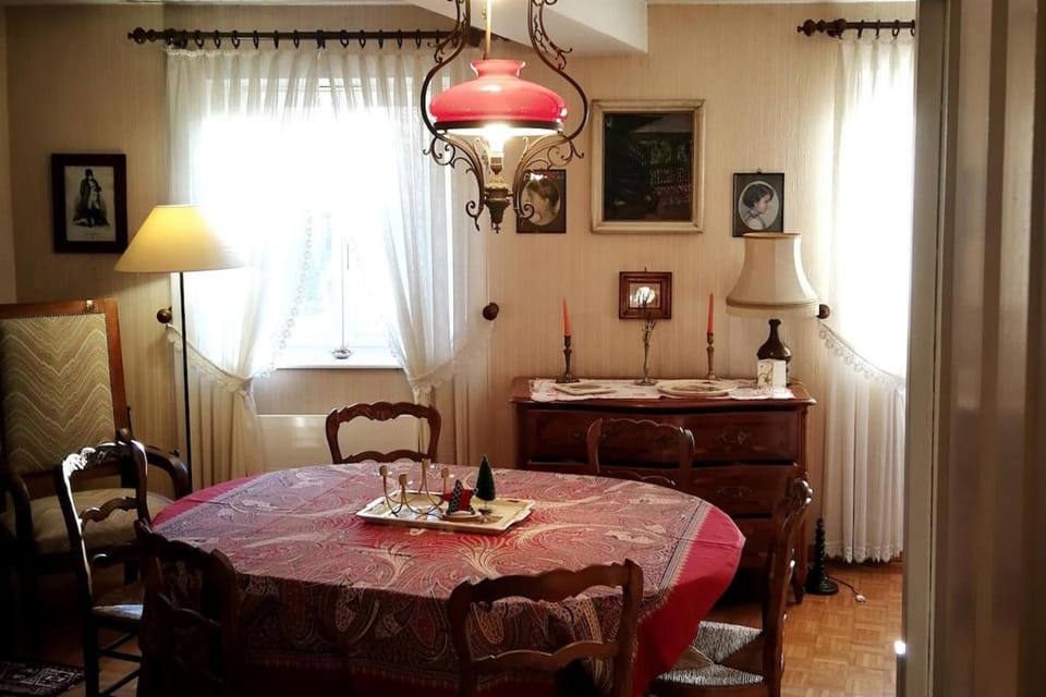 Gîte Maison alsacienne Chez Mamema - Alsace - 15km Nord Strasbourg House in Grand Est