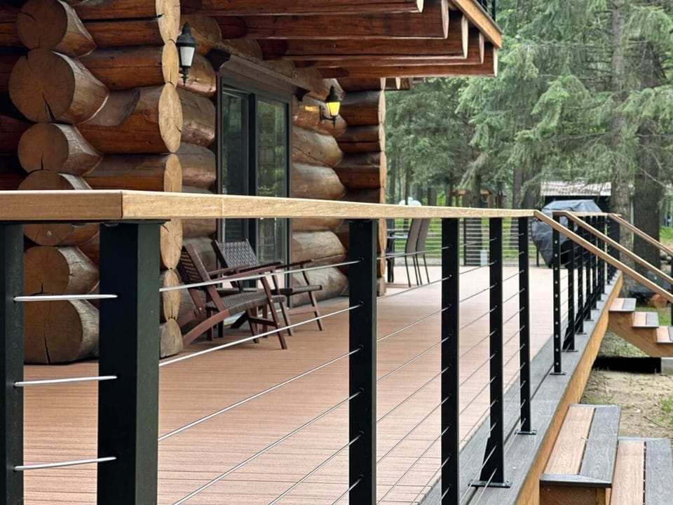 Living Well Lodge with Panoramic Views House in Idaho