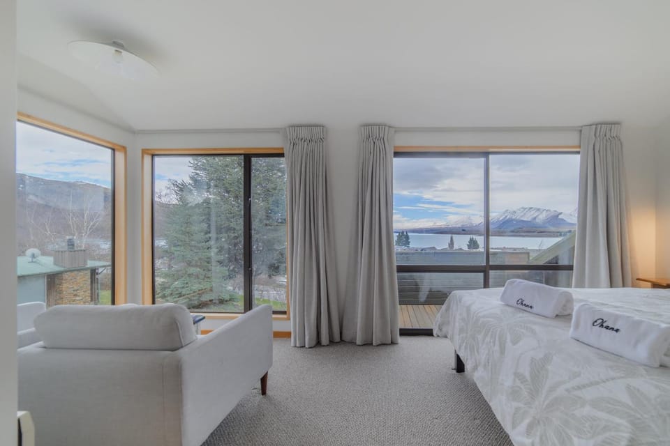 Manawaroto 3BR with Mountain & Lake Views Apartment in Lake Tekapo