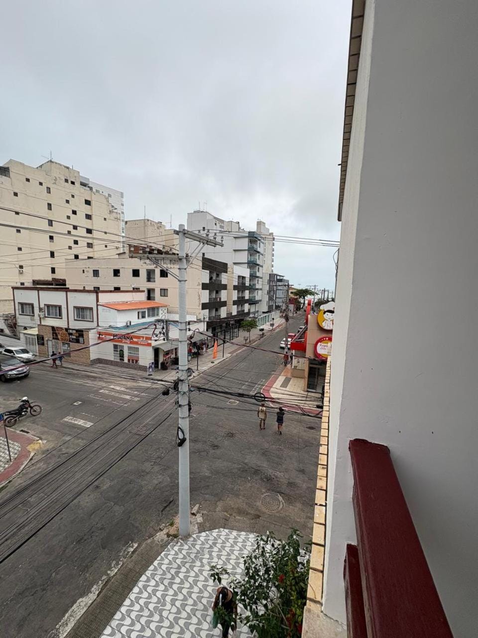 Lindo Apto na Praia do Morro, com ar condicionado, 2 quartos e 2 varandas, bem equipado com utensilios e super aconchegante Apartment in Guarapari