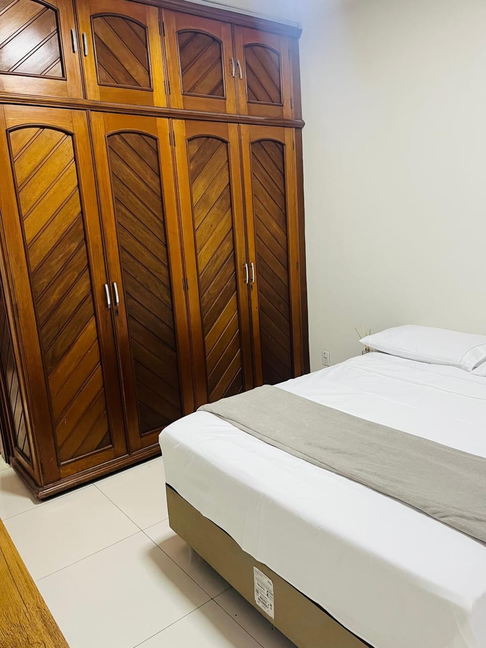 Bedroom, wardrobe