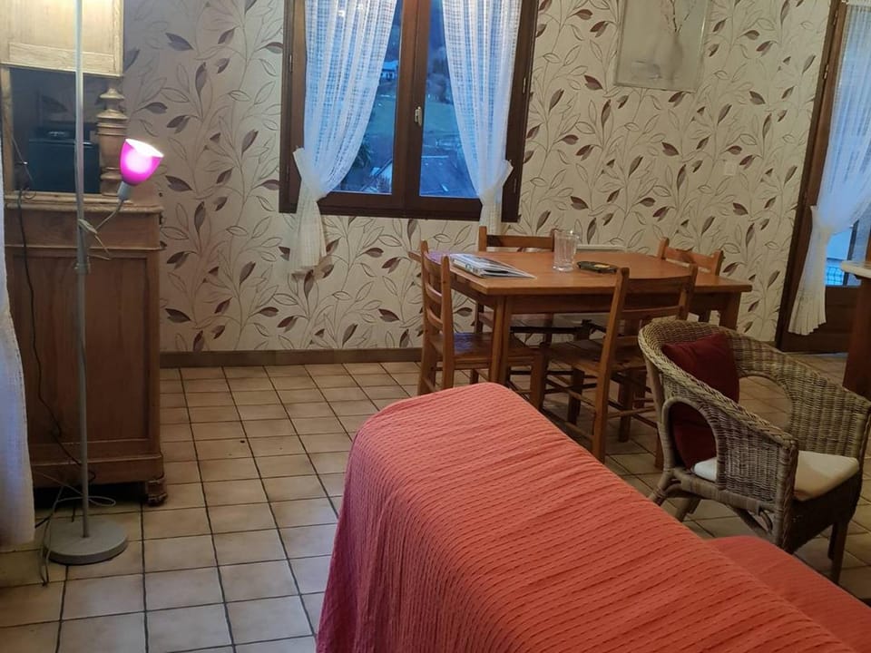 Chalet Indépendant 6/7 pers avec Jardin et Garage - FR-1-234-340 Apartment in Cauterets