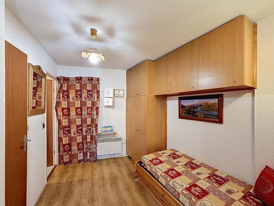 Appartement 31m², 4 pers., balcon ensoleillé, proche pistes - FR-1-178-407 Apartment in Les Allues