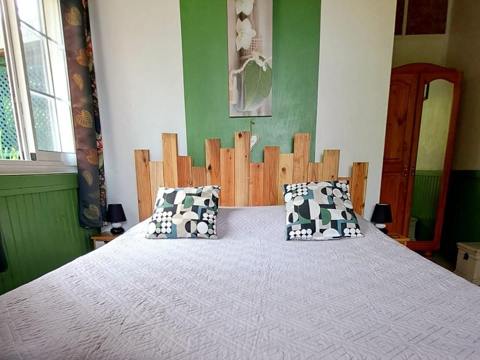 Chambres d'hôtes créoles aux Avirons, idéal rando - FR-1-786-68 Bed and Breakfast in Saint-Leu