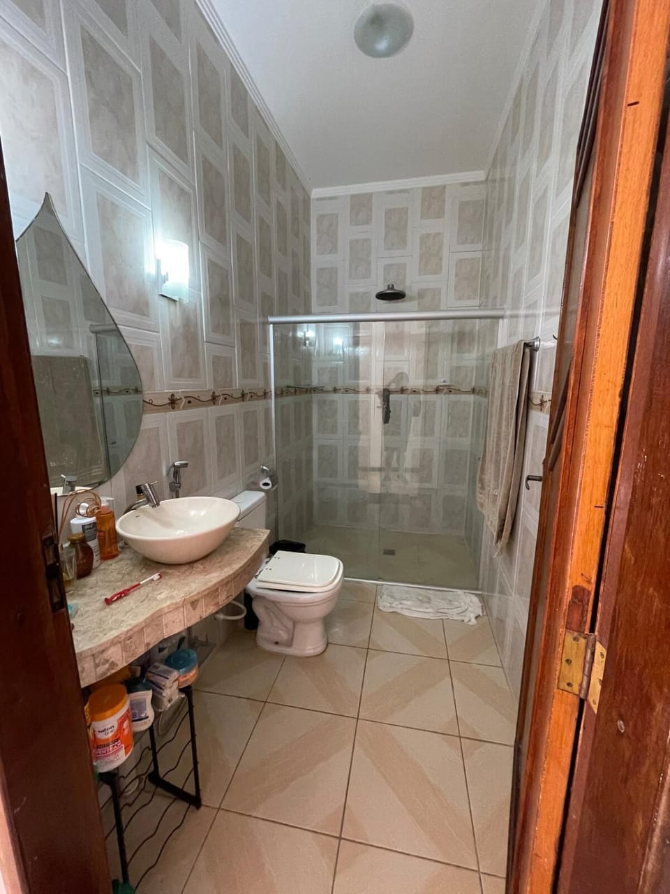 Shower, Toilet, Bathroom