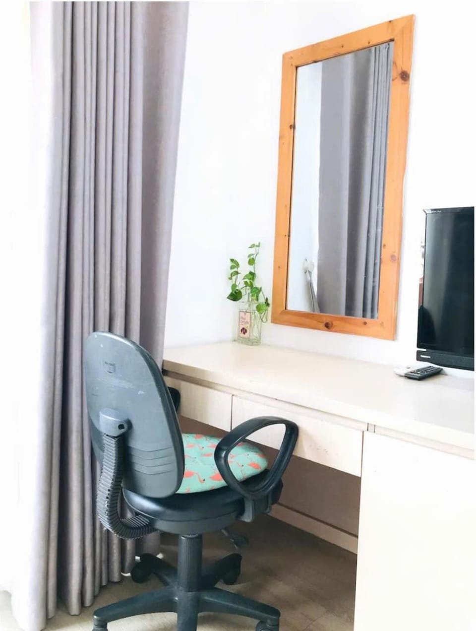 Staycation Balcony studio - Center D1-Free washing Apartment in Ho Chi Minh City