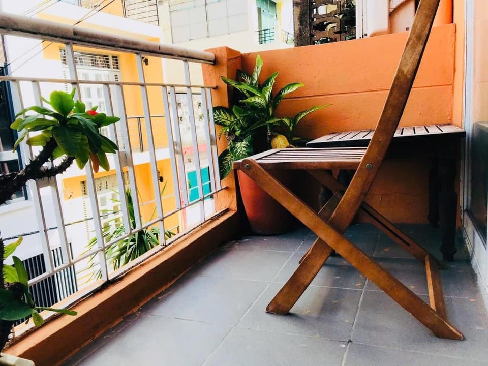 Staycation Balcony studio - Center D1-Free washing Apartment in Ho Chi Minh City