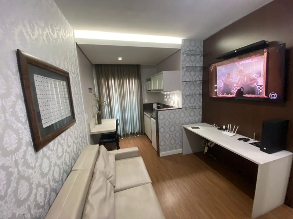 TV and multimedia, Kitchen or kitchenette, Living room, Seating area