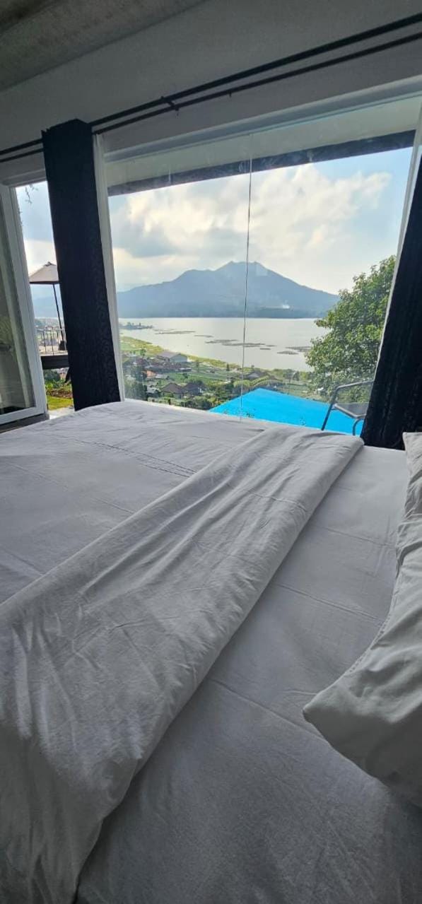 Adelisca Glamping, Cafe and Villa Campground/ 
RV Resort in Karangasem Regency
