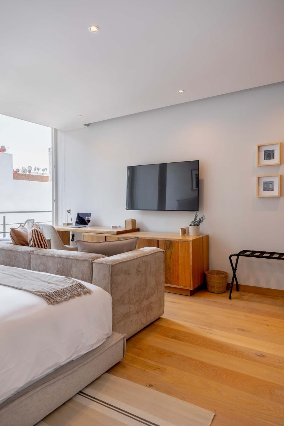 411 Std B Capitalia Central Studio plus Balcony and Gym Apartment in Mexico City