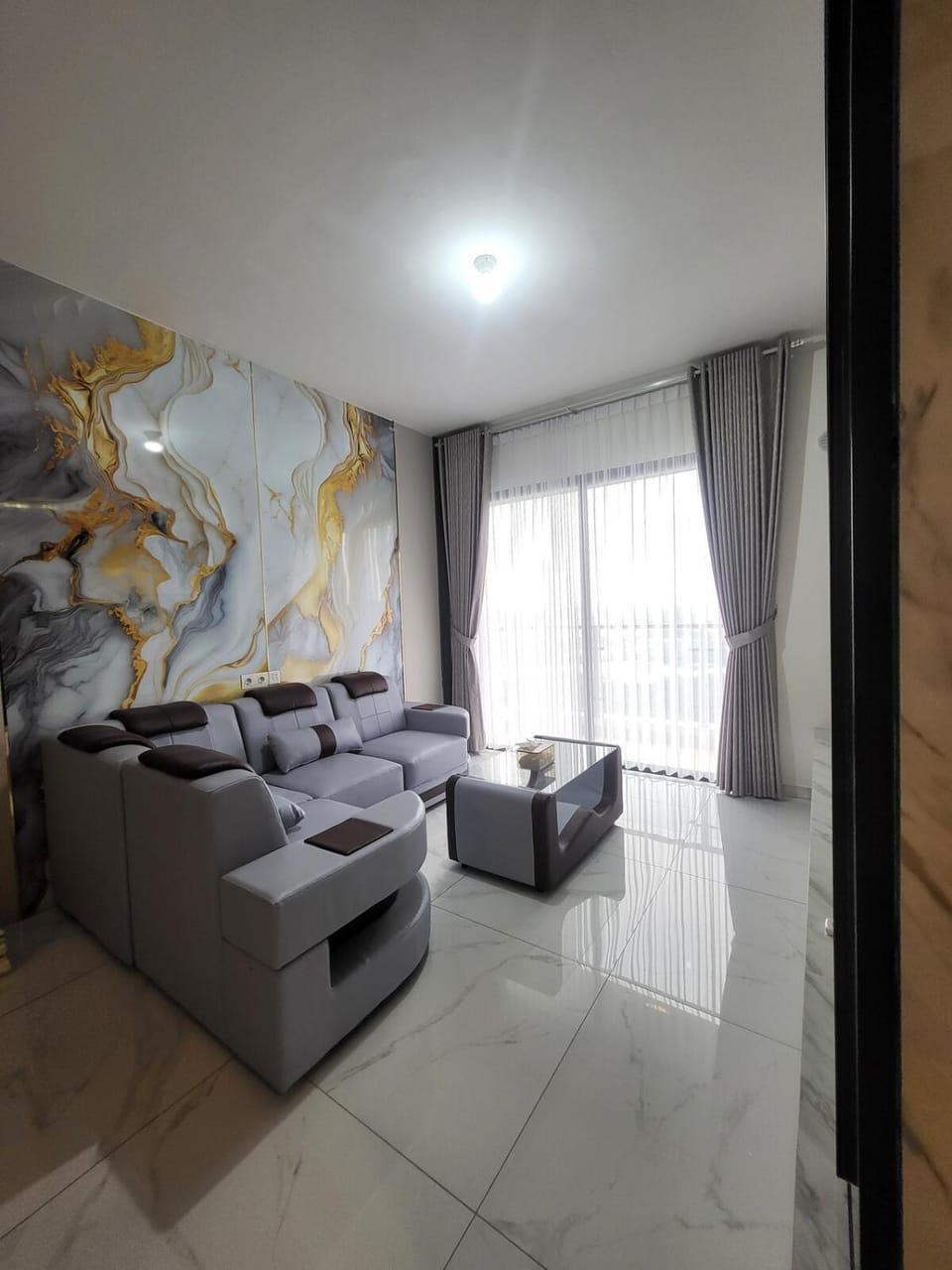 Sky House 3BR Apartment in West Java