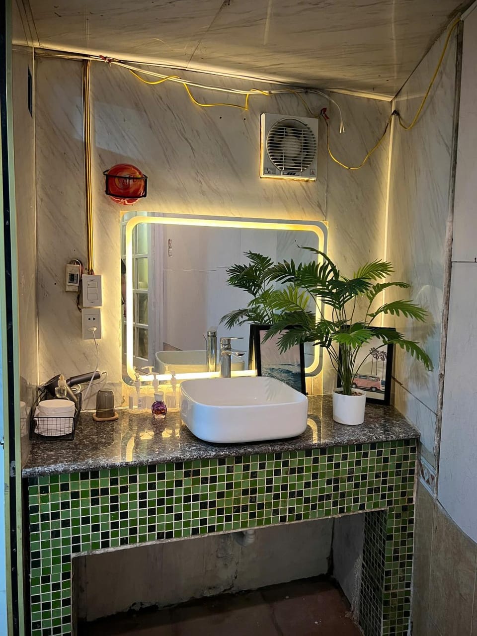 NOOK INN in the heart of Old Quarter Inn in Hanoi