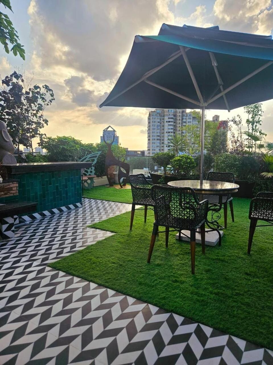 Room with access to Stunning Terrace by Micasso homes, No Party Apartment in Gurugram