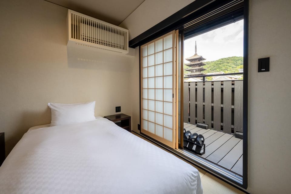 Bed, View (from property/room), Bedroom