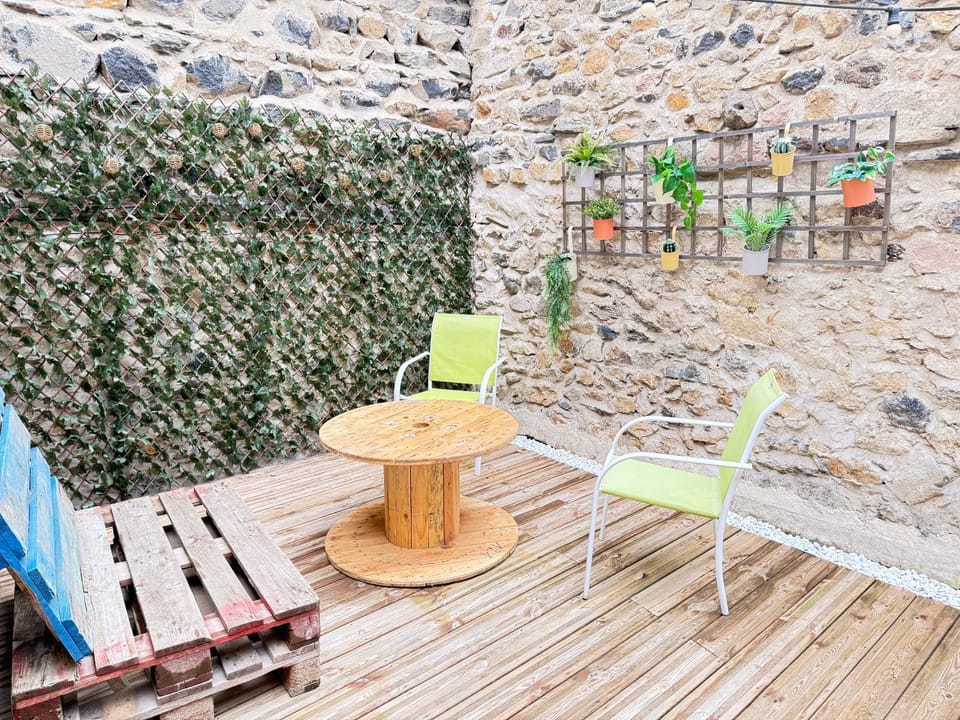 Patio, Balcony/Terrace, Living room, Dining area