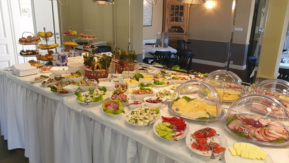 Restaurant/places to eat, Breakfast