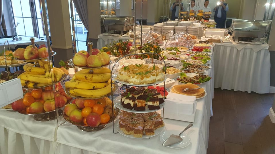 Restaurant/places to eat, Breakfast