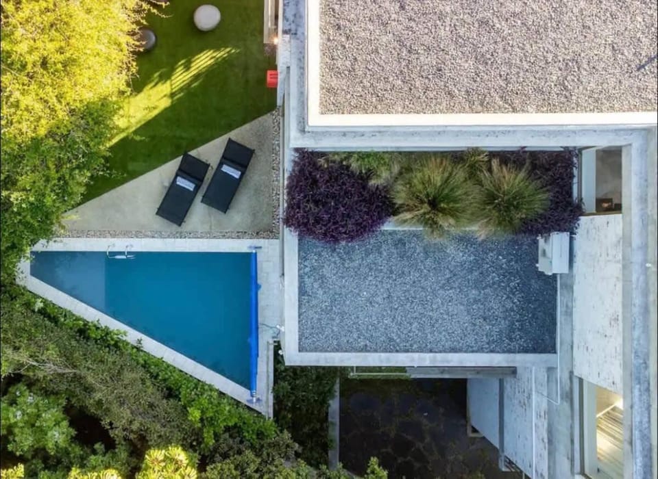 Ultra Lux Apartment, Pool, Stunning Views - Luna Azul Loft Sea Point Apartment in Sea Point