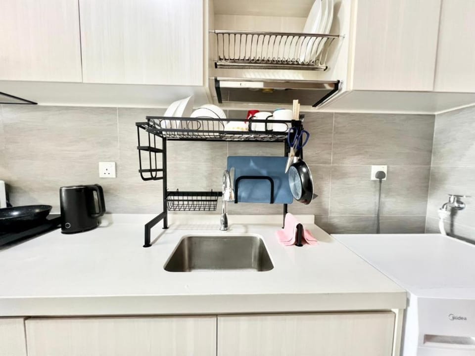 RB 1-6Pax Sunsuria Cozy Home Setia Alam SCCC Wi-Fi Apartment in Selangor, Malaysia