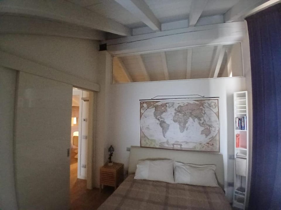 Shangri La - Two bedroom mansard Apartment in Province of Brescia