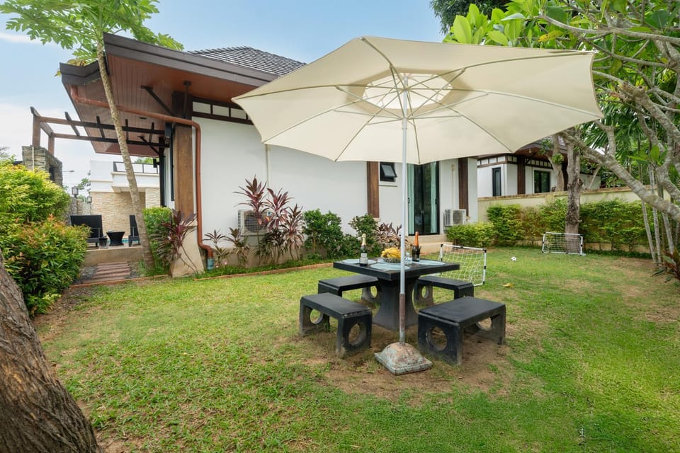 Rawayana Beach Villa 3D14 Villa in Rawai