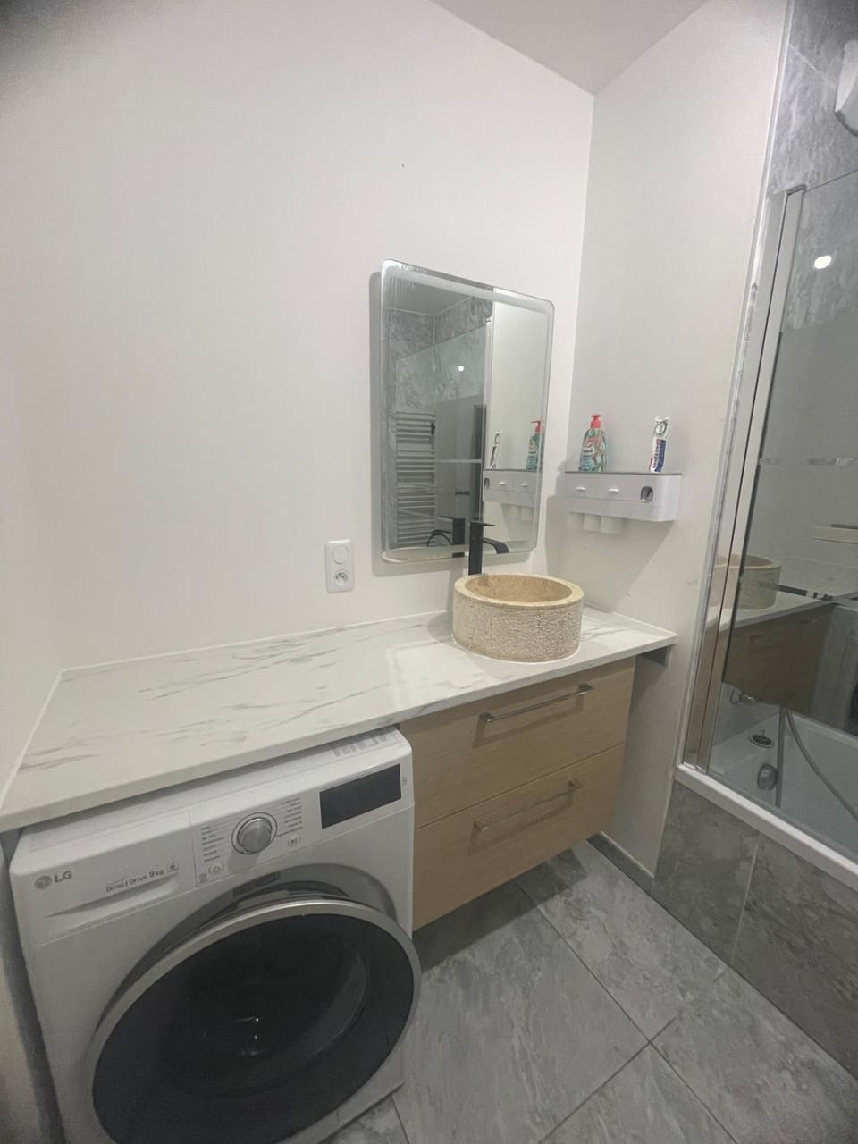 Shower, Bathroom, Bath, washing machine